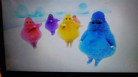 Boohbah: Record Player Warm-Up Dance - YouTube