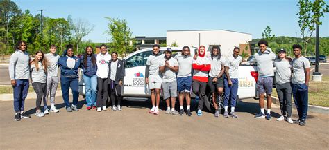 University of Mississippi Athletes Kick Off May With Day of Service