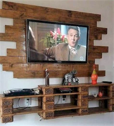 15 Best Wood Pallet TV Ideas To Beautiful You Home Inspiration #palettenideen 15 Best Wood ...