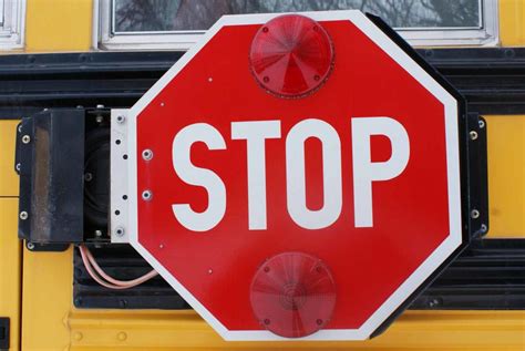 Bill to increase fines for ignoring school bus stop signs advances in the House | Local ...