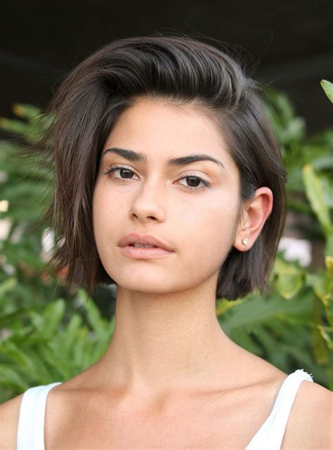 The 6 Coolest Summer Haircuts Coming Out of L.A. Right Now | Short hair ...