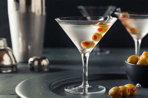 Extra Dry Martini Recipe | Recipes.net