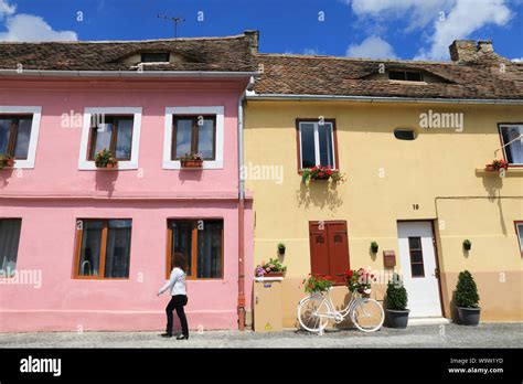 The pretty, coloured houses on Str Cetatii, in Sibiu's old town, in ...