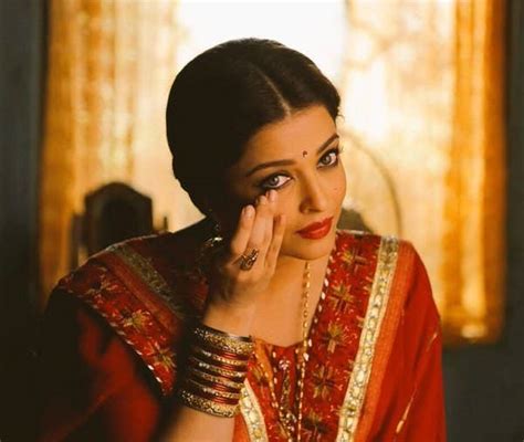 I Can't Stop Staring At These Stunning New "Sarbjit" Stills Of ...