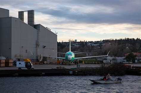 At the 737 Max Factory, Pilots Simulate New Boeing Software - The New ...