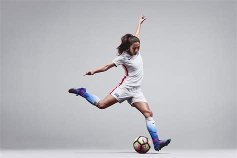 Nike Unveils New Home Kits For U.S. Women’s National Team [PHOTOS] – Footwear News