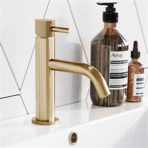 5 of Our Favourite Brass Bathroom Taps — Love Renovate