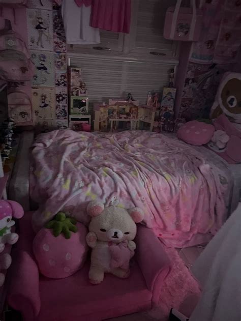 cutecore dark room | Pink room, Pink room decor, Hello kitty rooms