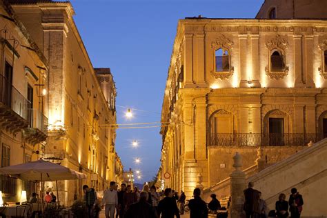 Guide to Noto, Sicily - The Thinking Traveller