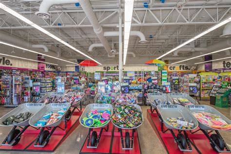 Fifth Avenue will soon be home to Five Below | Broker Pulse