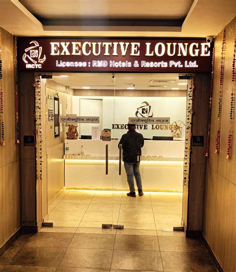 IRCTC Railway Lounge, New Delhi Review (Platform 1) – CardExpert