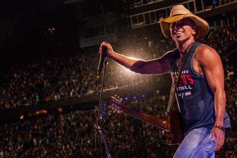 Dream Setlist For Kenny Chesney's I Go Back Tour - Country Now