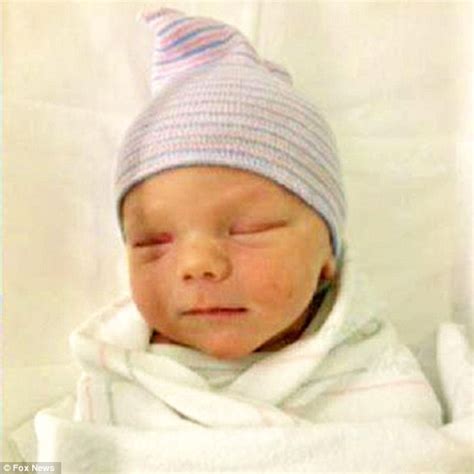 FOXNEWS Megyn Kelly Names New Baby ''Thatcher Bray Brunt'' - TheCount.com