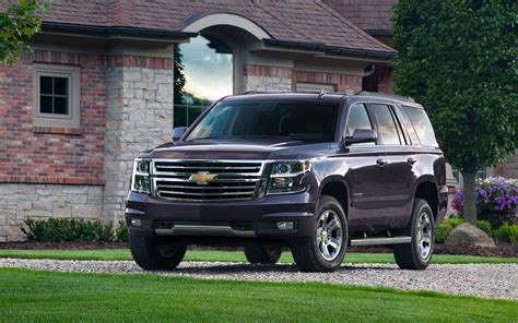 2017 Chevrolet Tahoe photos - 1/3 - The Car Guide