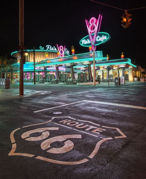 Flo's V8 Café: A Nostalgic Stop on Route 66