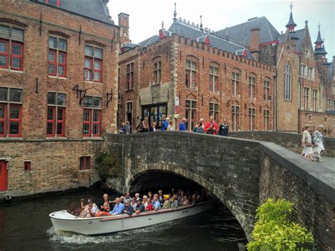 Bruges travel guide - things you shouldn't miss - Culture tourist