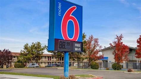 Motel 6 | Book Now and Save on Your Next Stay