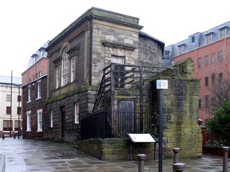 Plummer Tower, off Croft Street © Andrew Curtis :: Geograph Britain and ...