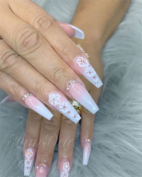 50+ Glam Nail Designs For Prom 2020 - The Glossychic