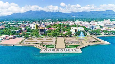 LOOK: Dumaguete City's shoreline protection project at the Rizal ...