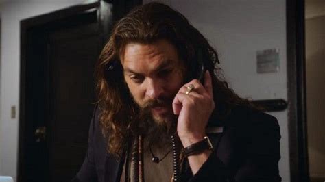 'SNL' Host and 'Aquaman' Star Jason Momoa Gets Job at NBC in New Promo