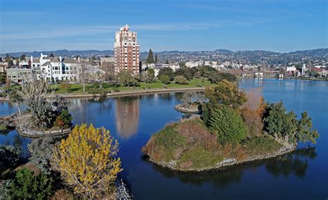 "Above The Town" Drone video of Oakland's Lake Merritt