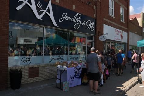 Large crowd for street fair in Estevan - DiscoverEstevan.com - Local ...