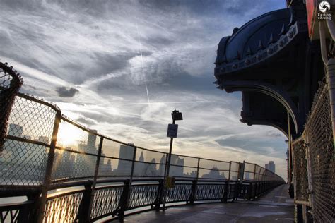 Manhattan Bridge Pedestrian Walkway - Brooklyn & New York City - New ...