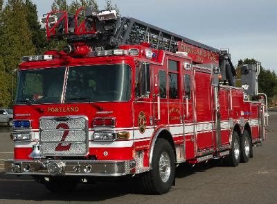 NEWS RELEASE 03/23/12: Portland Fire & Rescue Unveils New Fire Truck | Fire Blog | The City of ...