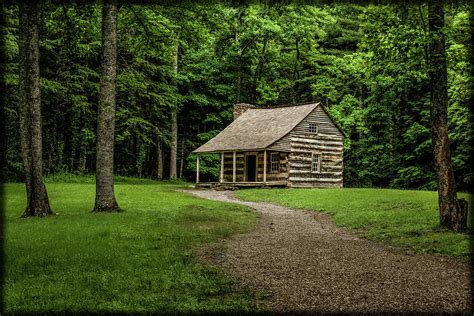 Deep Woods Cabin in Cades Cove Photograph by Wendell Franks