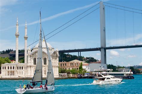 Bosphorus Cruise: what not to miss | Atlas & Boots