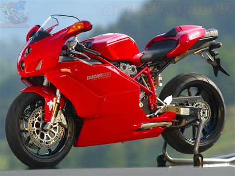 DUCATI 999 - Review and photos