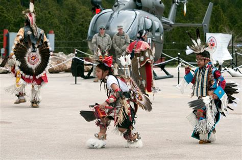 Guard’s new Lakota helicopter welcomed at Crazy Horse > National Guard ...