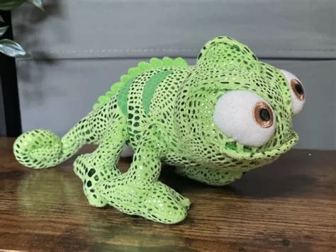 DISNEY STORE TANGLED Pascal Rapunzel Pet Chameleon Lizard Green Metallic Plush $12.00 - PicClick