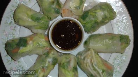 Fresh Spring Rolls With Thai Dipping Sauce