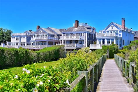 Edgartown: A Little Martha’s Vineyard History | Crispin Haskins