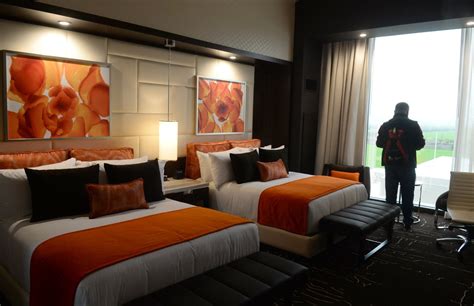 Graton Resort and Casino opens onsite hotel in Rohnert Park