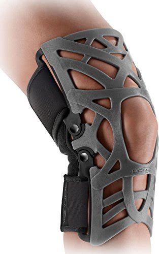 Best Knee Brace For Skiing ⋆ Expert World Travel