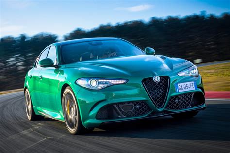 2021 Alfa Romeo Giulia Review - Autotrader