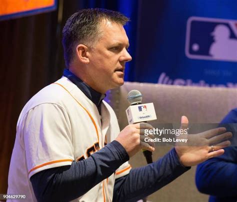 Siriusxm Town Hall With Houston Astros World Series Champion Manager A ...