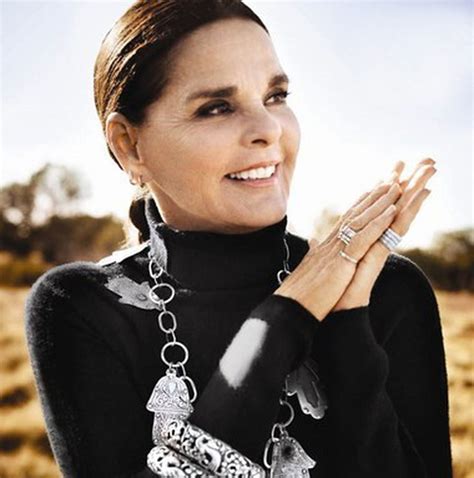 Actress Ali MacGraw talks about her life in Hollywood and now at Huntsville Museum of Art - al.com