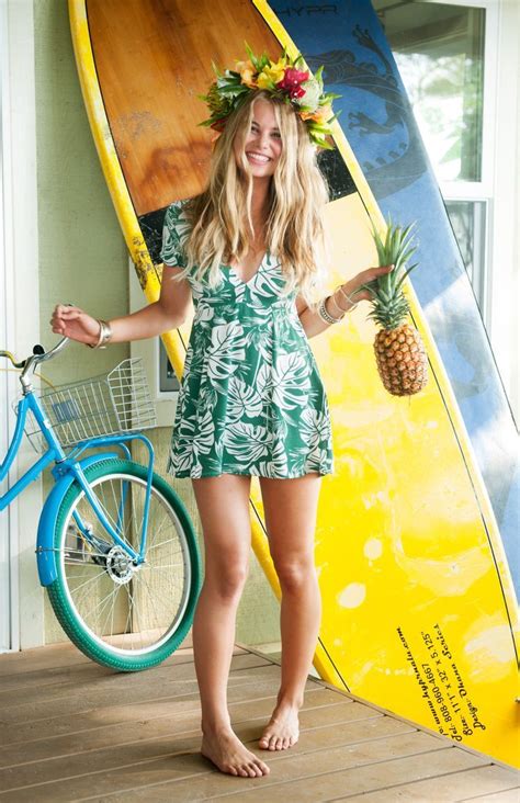 Nothing beats summer at the beach in Show Me Your Mumu! Spruce up your summer wardrobe and shop ...