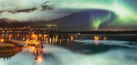 10 Great ALASKA Northern Lights Hotels & Resorts - Aurora Tracks See ...