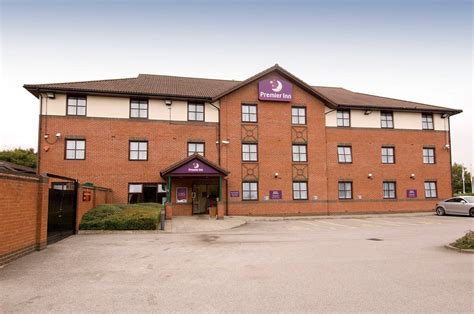 PREMIER INN NOTTINGHAM CASTLE MARINA HOTEL - Updated 2022