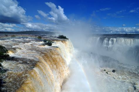 File:1 iguazu falls brazil 2010.jpg - Wikipedia