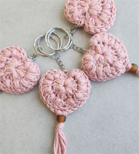 Crochet Heart Keychain (Free Pattern) – FREE CROCHET PATTERN — Craftorator