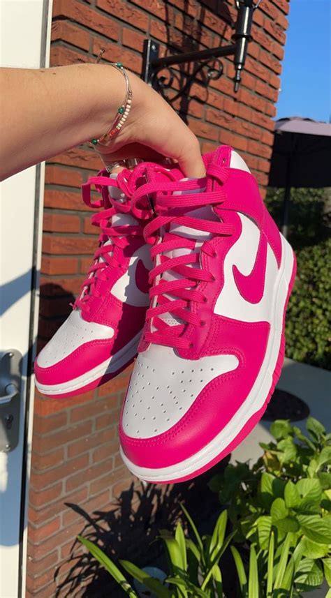 nike dunk pink prime | Preppy shoes, Cute nike shoes, Hot pink shoes