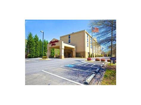 Hampton Inn | Official Georgia Tourism & Travel Website | Explore ...