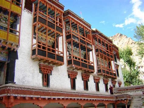 Hemis Monastery, Ladakh| Images & Timings, Address