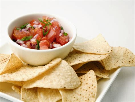 Chips & Salsa recipe | Eat Smarter USA